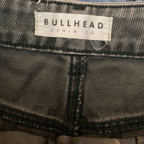 Bullhead Denim Shorts Womens Size 3 High Rise Charcoal Black Distressed - Picture 3 of 7